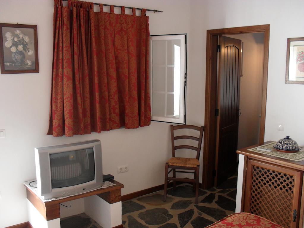 레겐고스 데 몬사라즈 Casa De Campo Quinta Sao Jorge 빌라 객실 사진